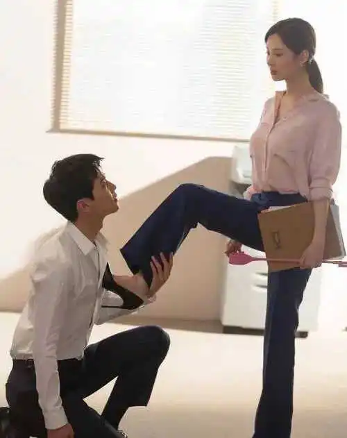 【西檬之家】S倾向入门指南：理解BDSM中的支配与信任