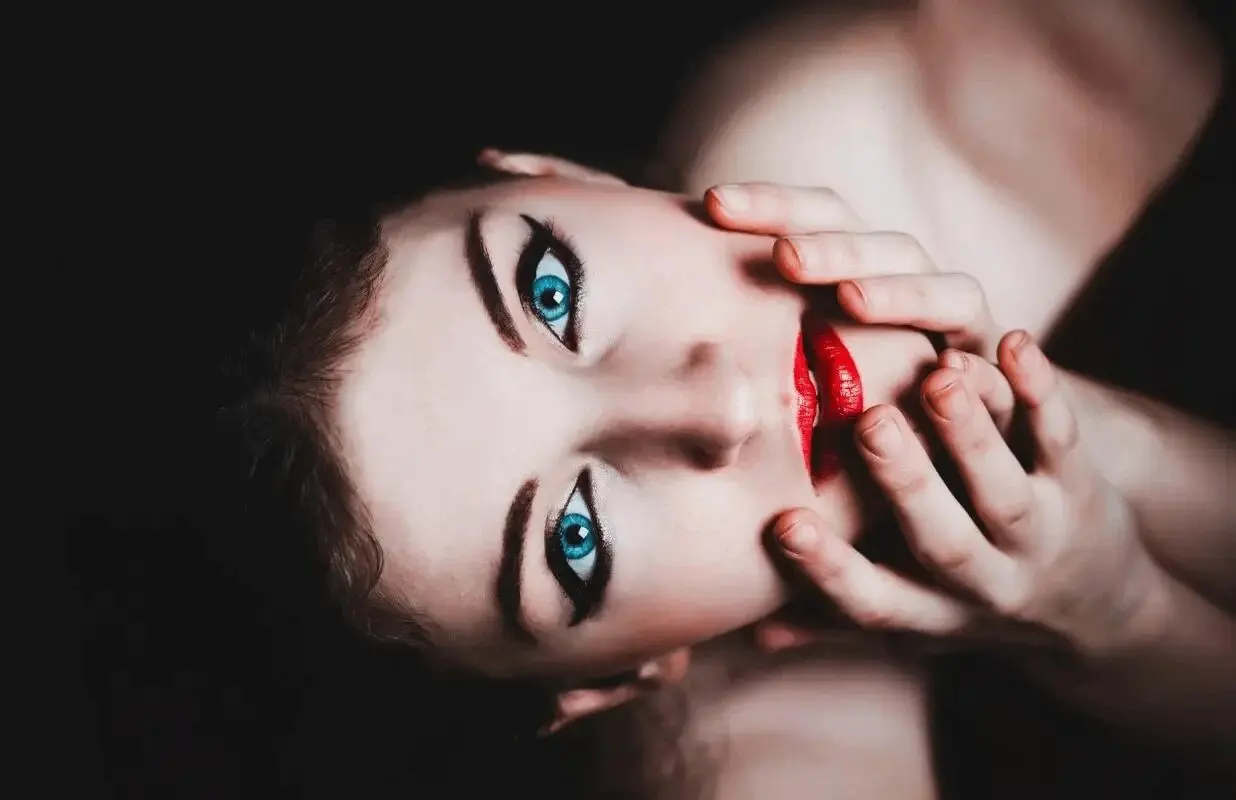 字母圈入圈 - 2025-11-13 225830